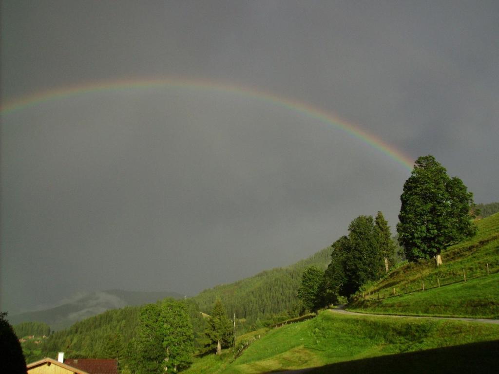 Rainzhof Hotell Aich  Exteriör bild